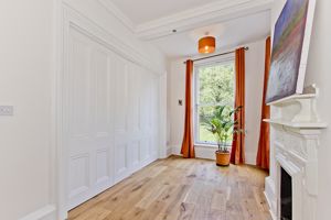 Double Bedroom 2 pic2- click for photo gallery